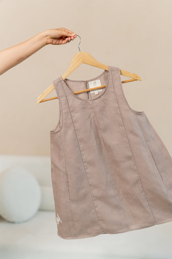 Linen-Sleeveless-Panel-Lace-Top-Mud-