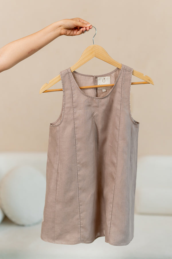 Linen-Sleeveless-Panel-Lace-Top-Mud-