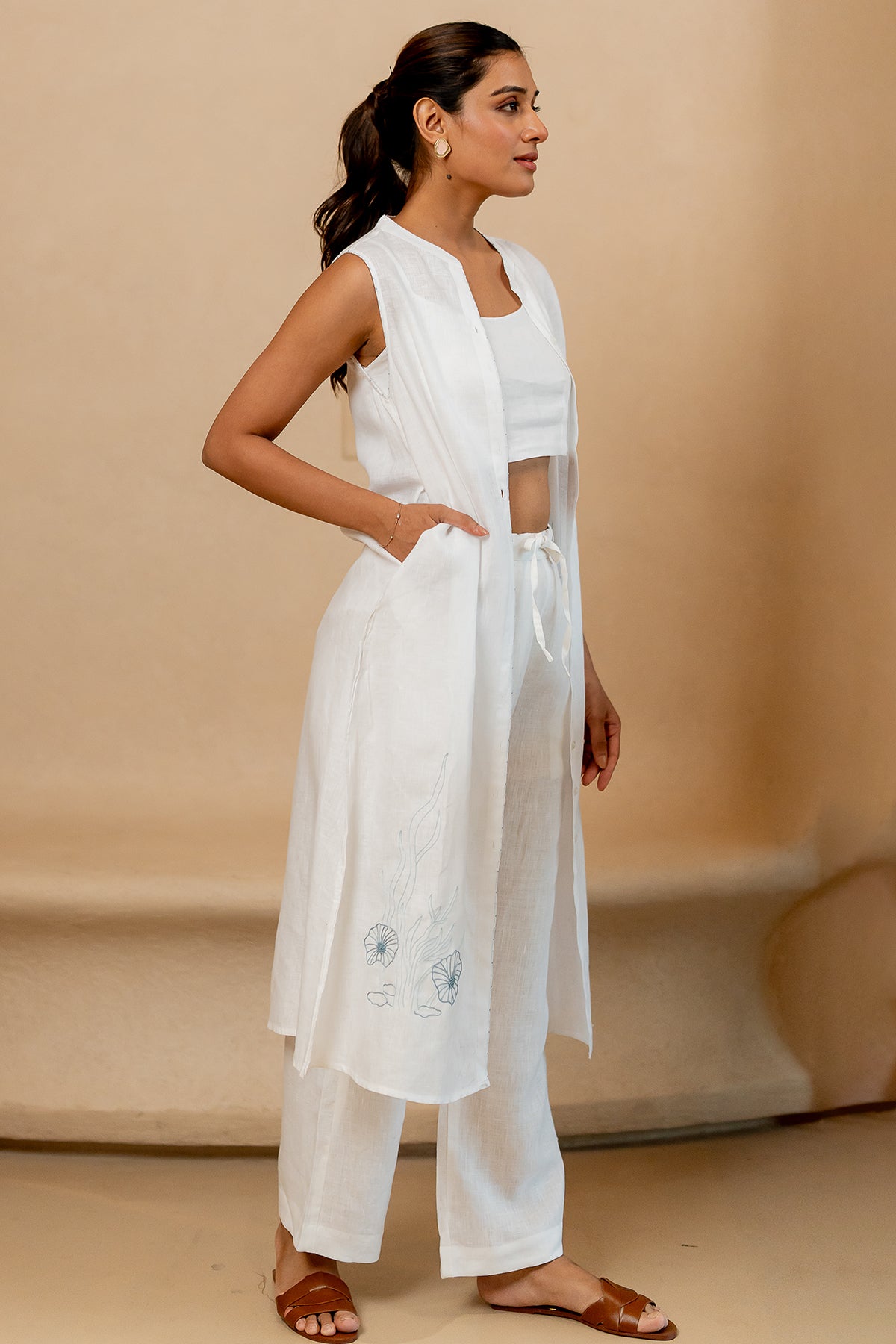 Linen-Sleeveless-Pearl-Kurta-and-Pant-set-Marble-White-