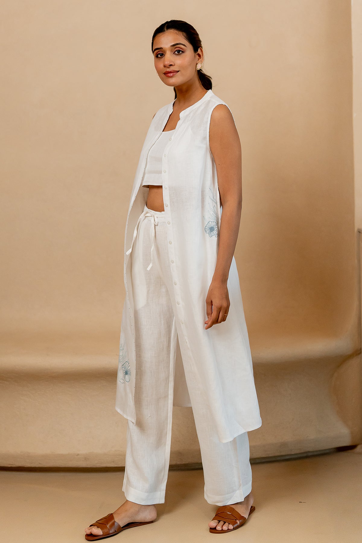 Linen-Sleeveless-Pearl-Kurta-and-Pant-set-Marble-White-