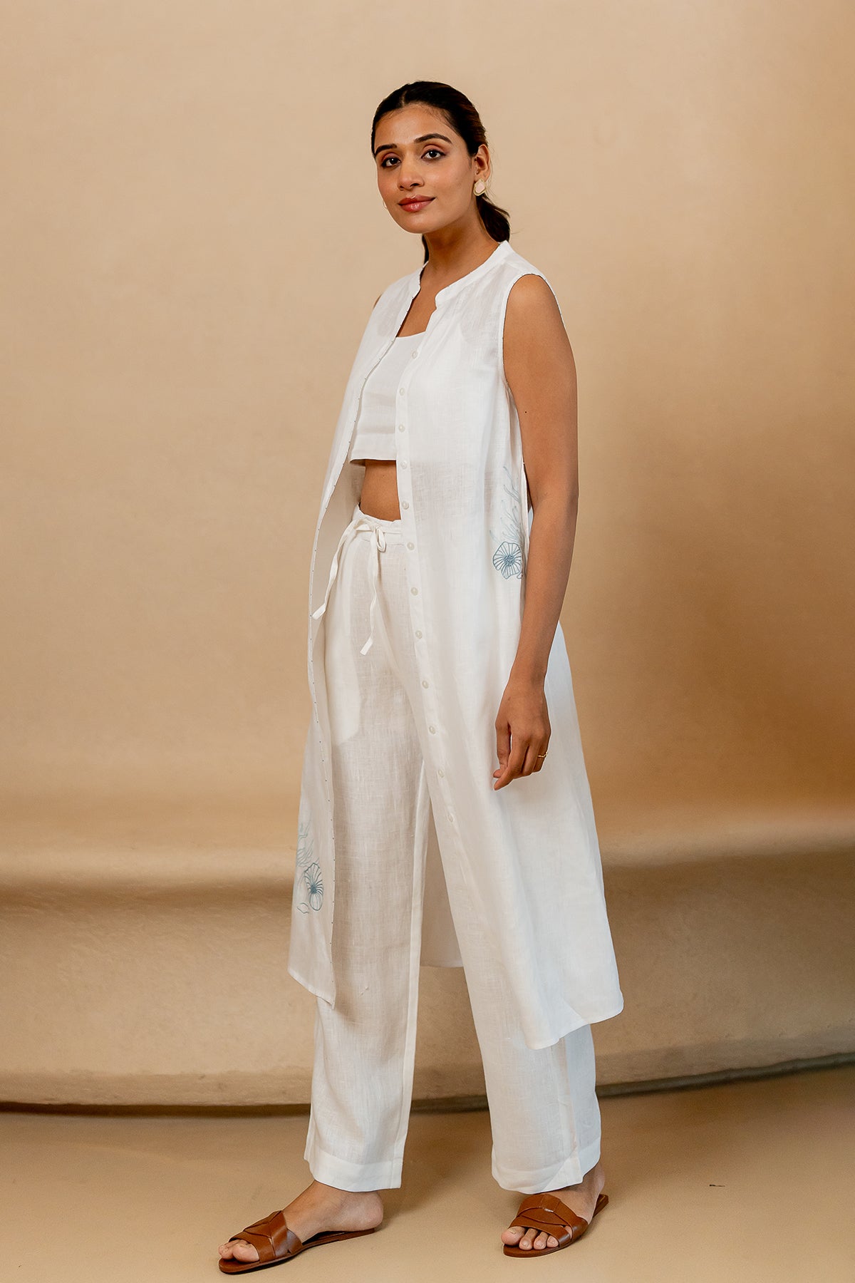 Linen-Sleeveless-Pearl-Kurta-and-Pant-set-Marble-White-