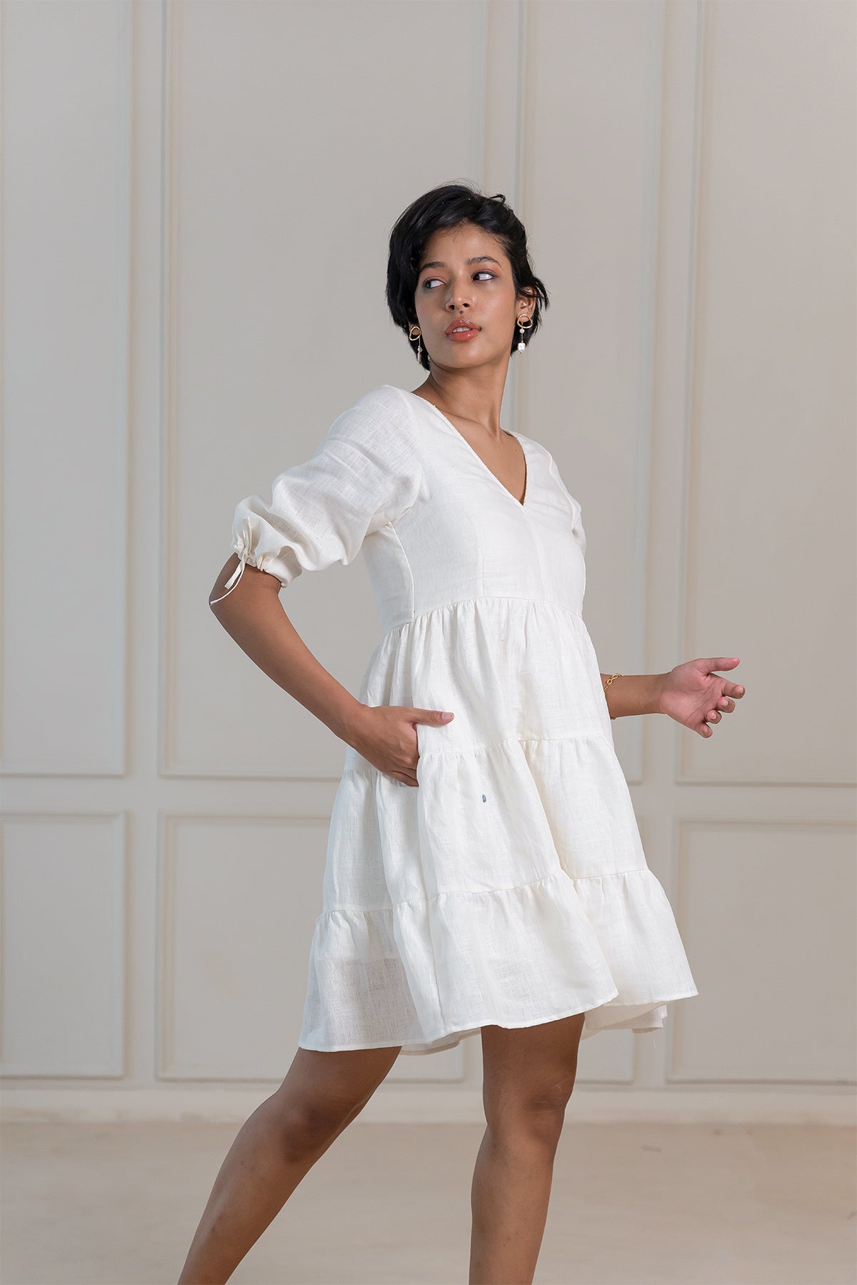 MADONNA LINEN V-NECK DRESS - Off -White