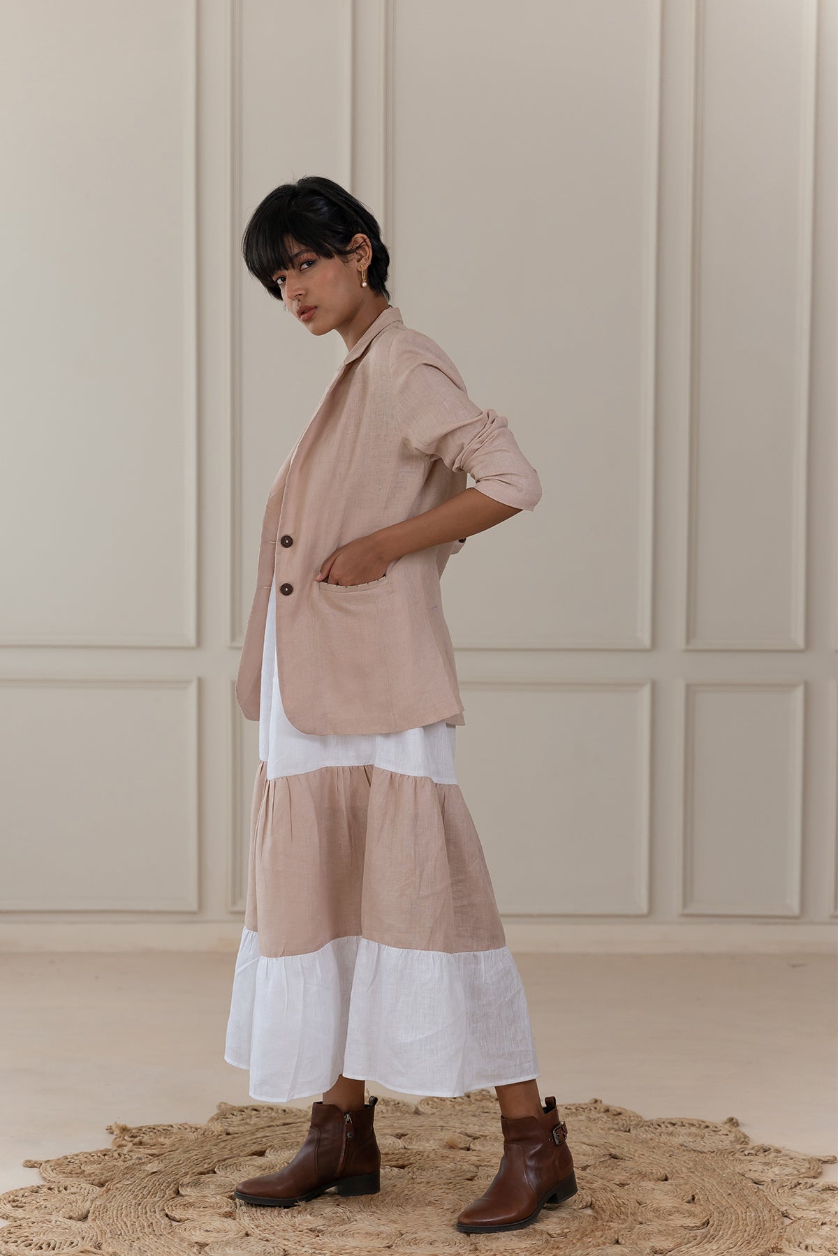MARLOW LINEN DRESS - Beige and White