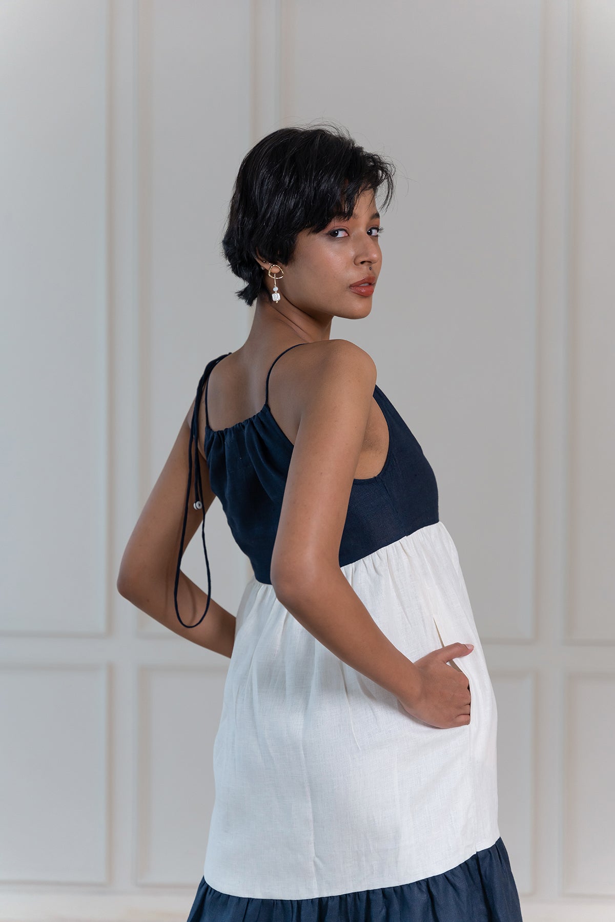 MARLOW LINEN DRESS - Blue and White