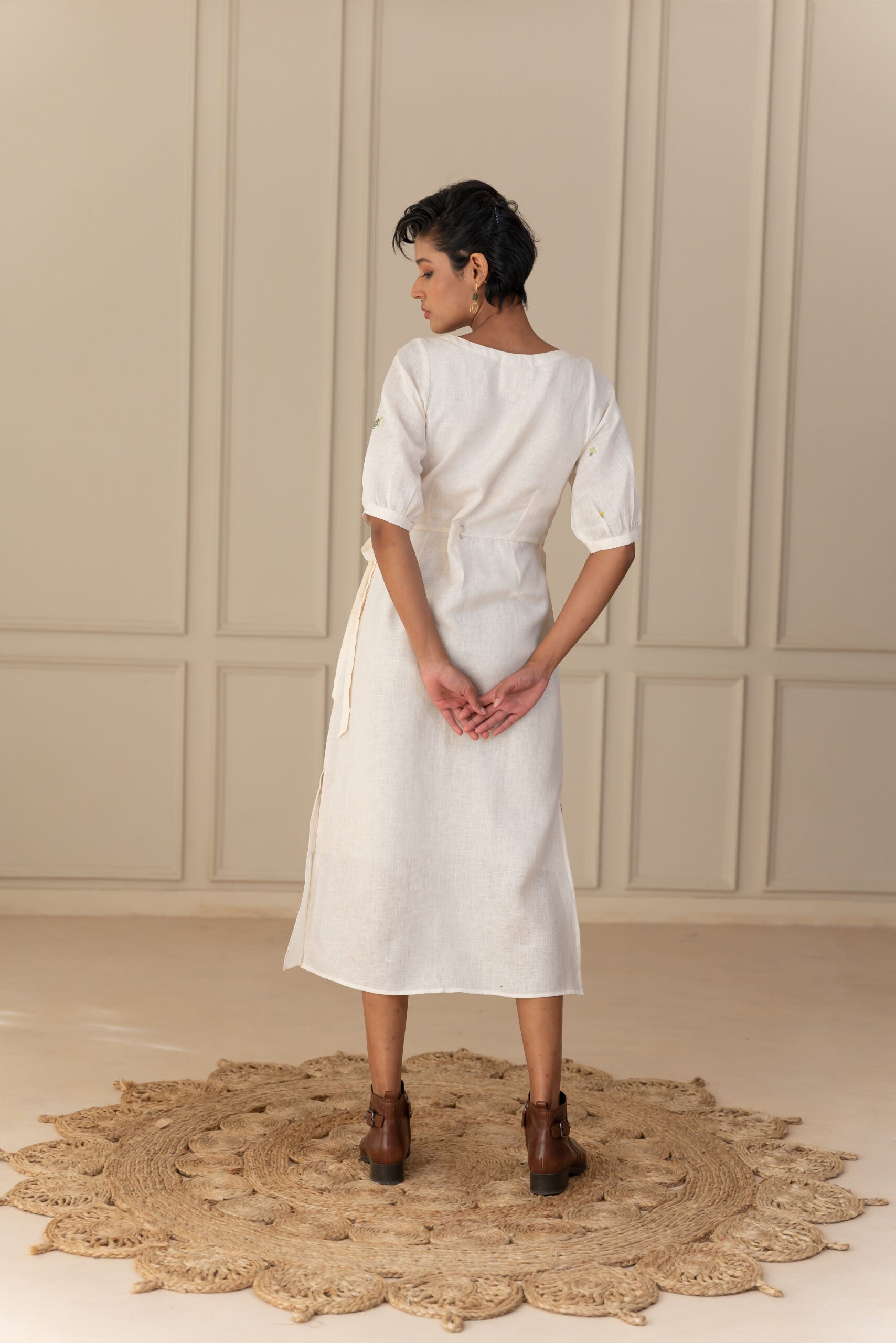 GAIA LINEN WRAP DRESS - Off White