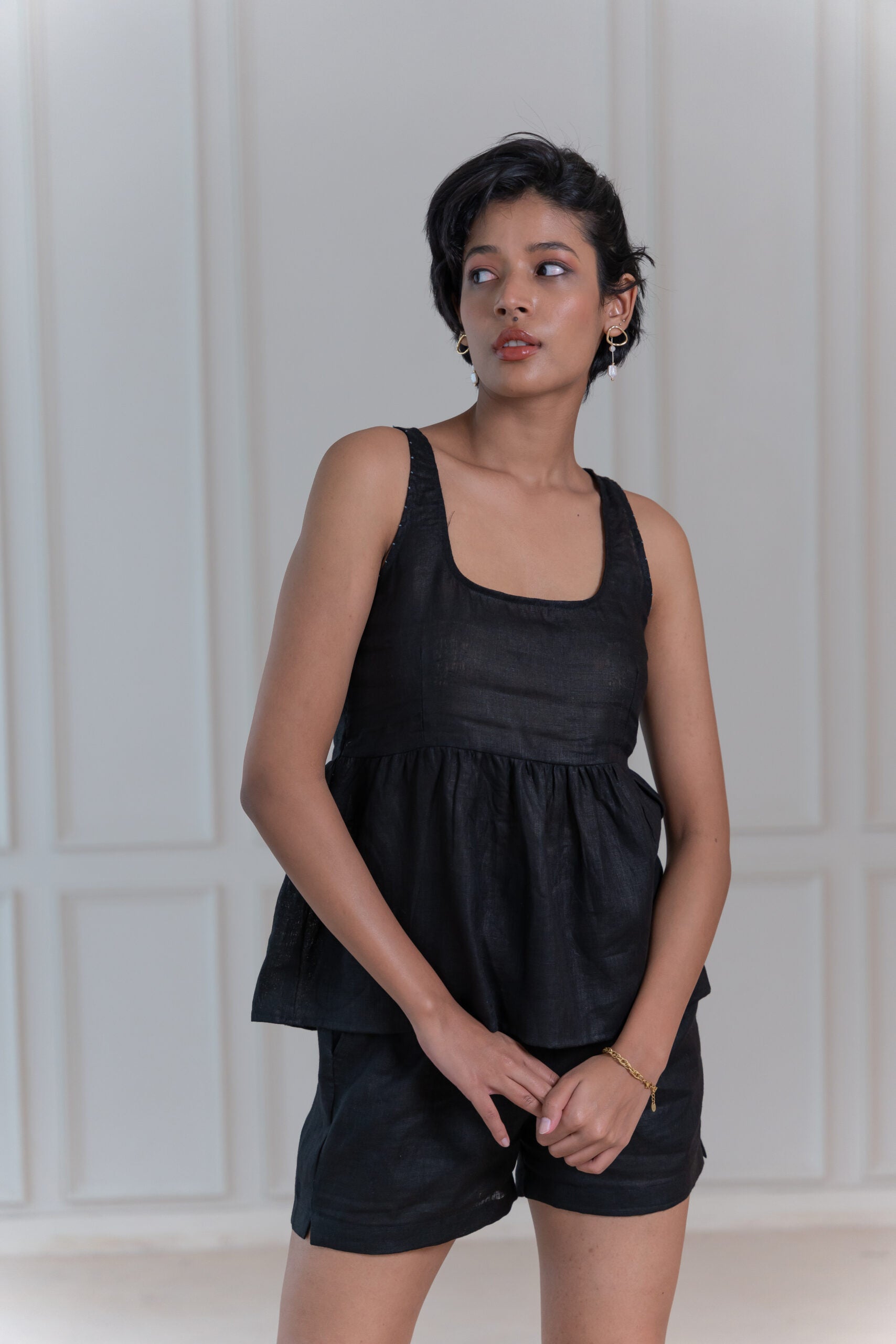 Carol Linen Sleeveless Top - Black