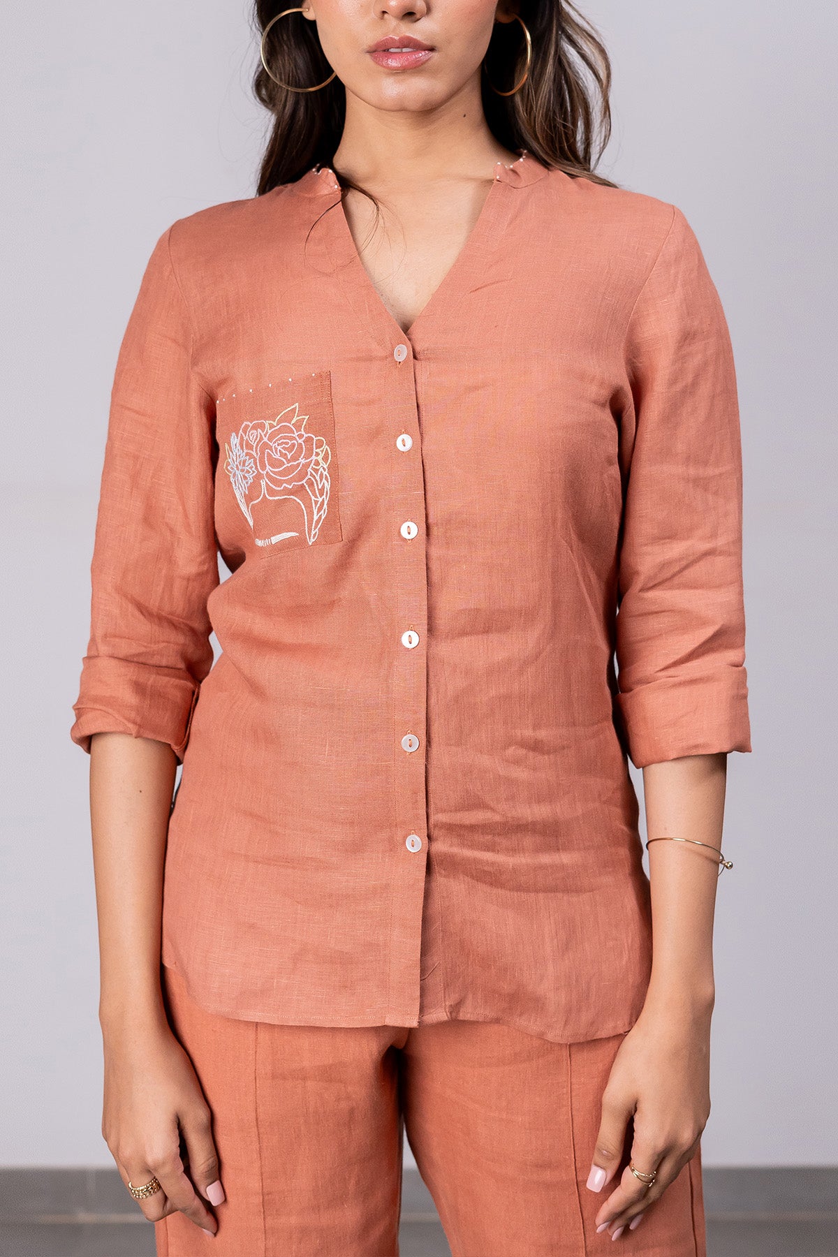 Pamela Linen Shirt With Patch Pocket – Sand Brown