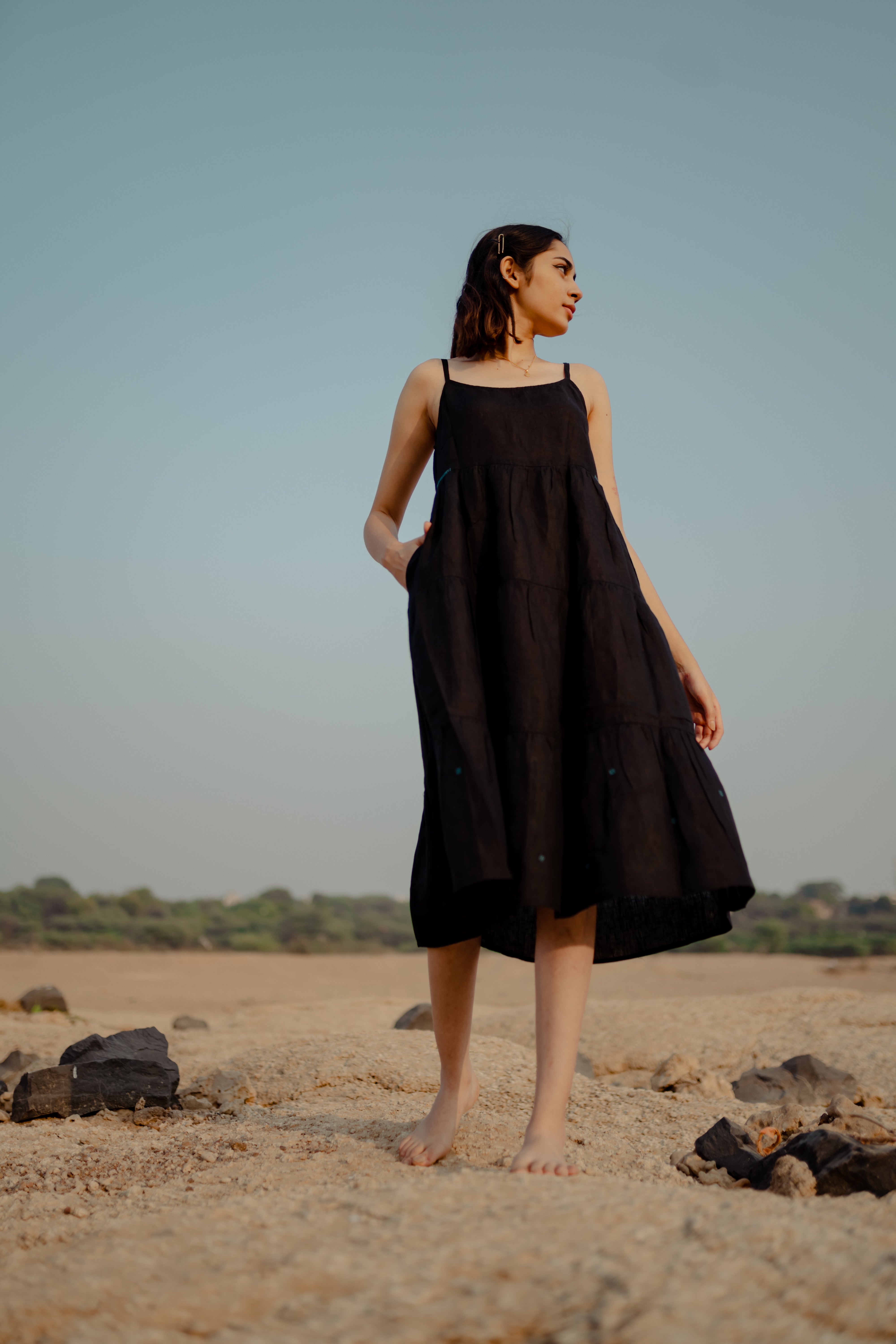 Linen Layerd dress - Black