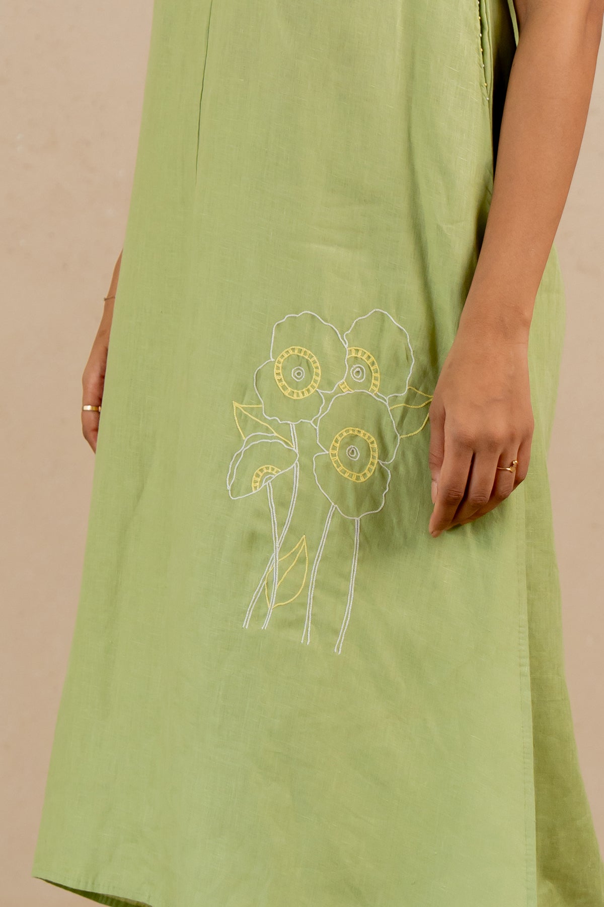 Linen Coral Raglan Short Dress- Algae Green