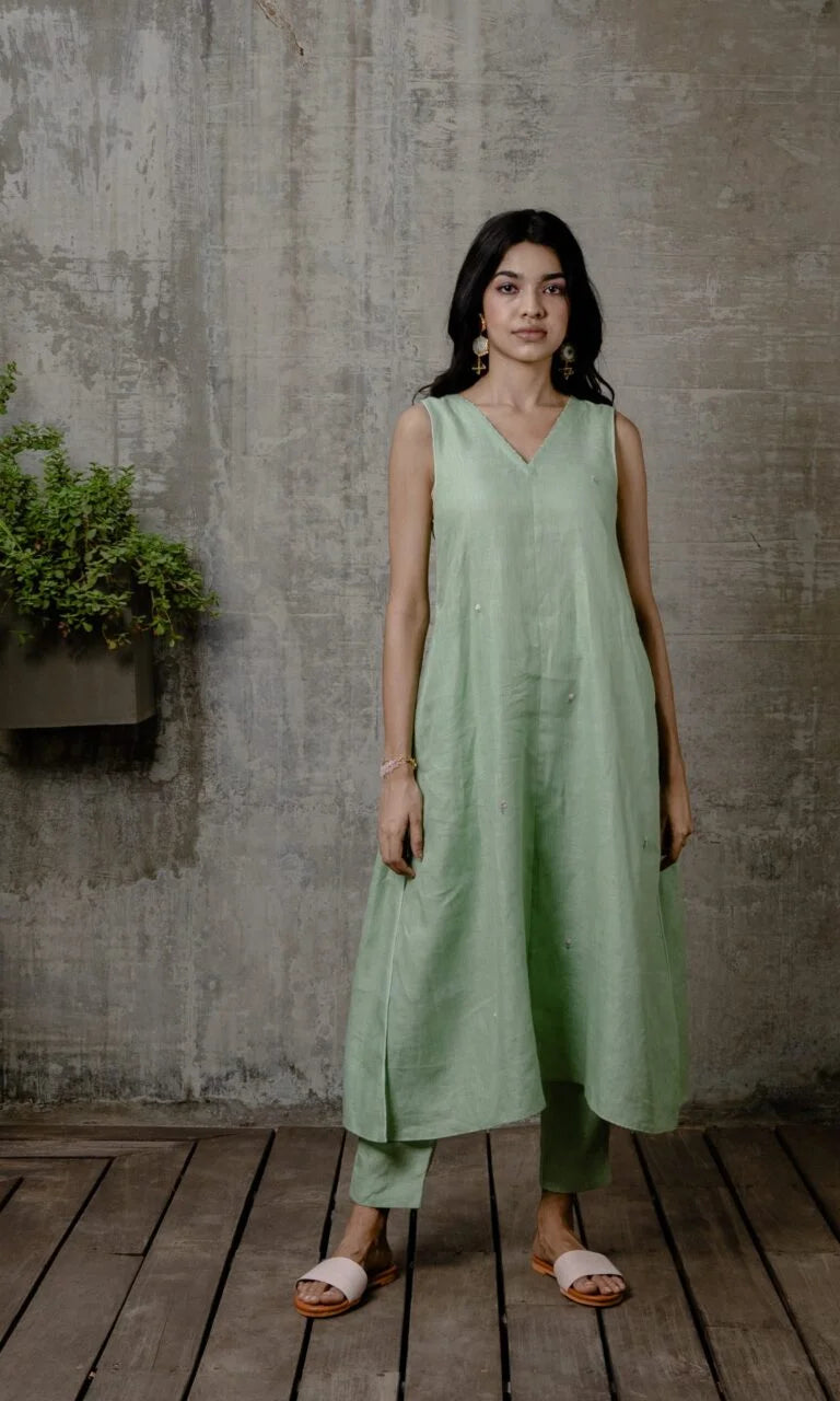 Raga A-line kurta - Pista