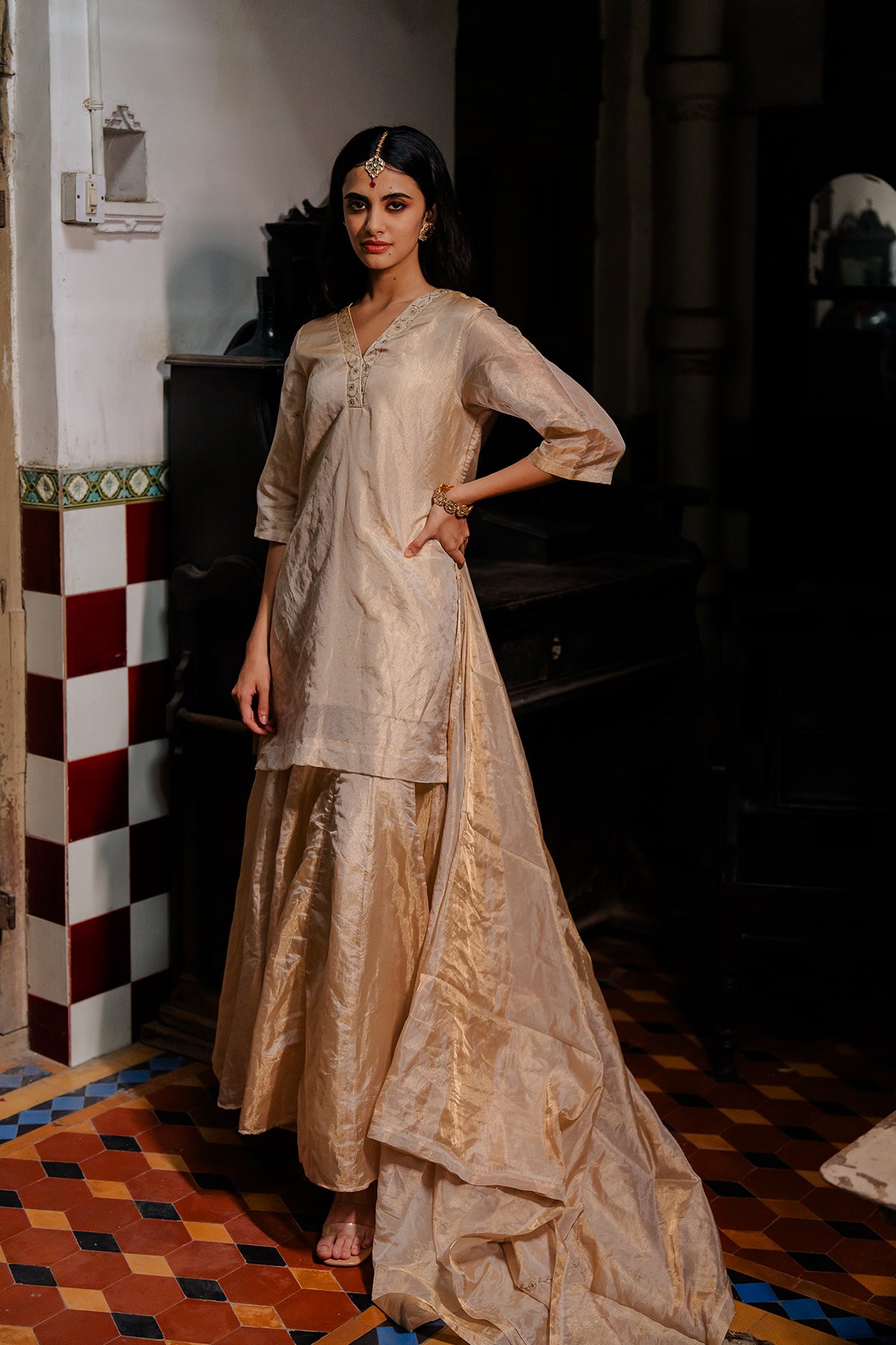 Roohi Tissue V- neck short kurta with sharara - Gold
