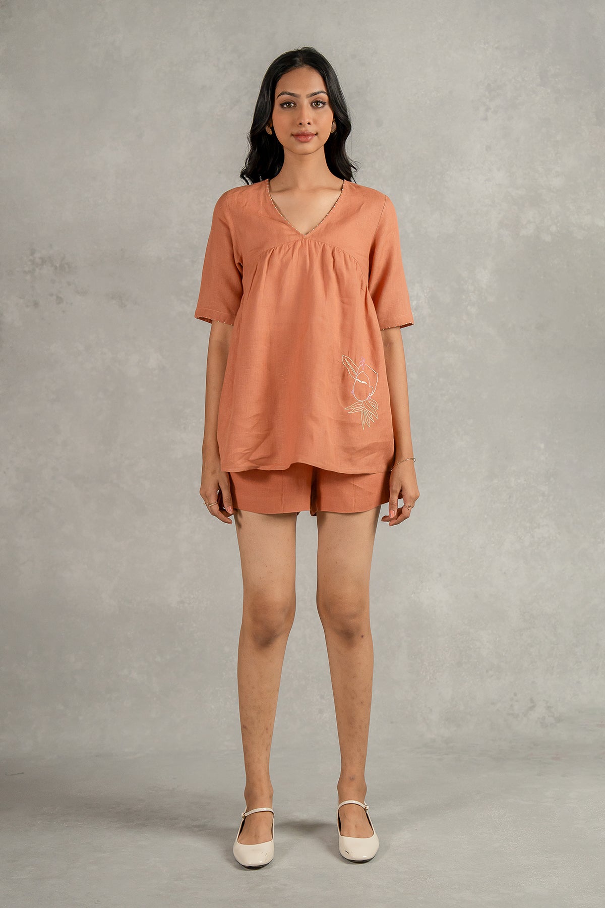 Sabina linen Top with Pocket - Sand brown