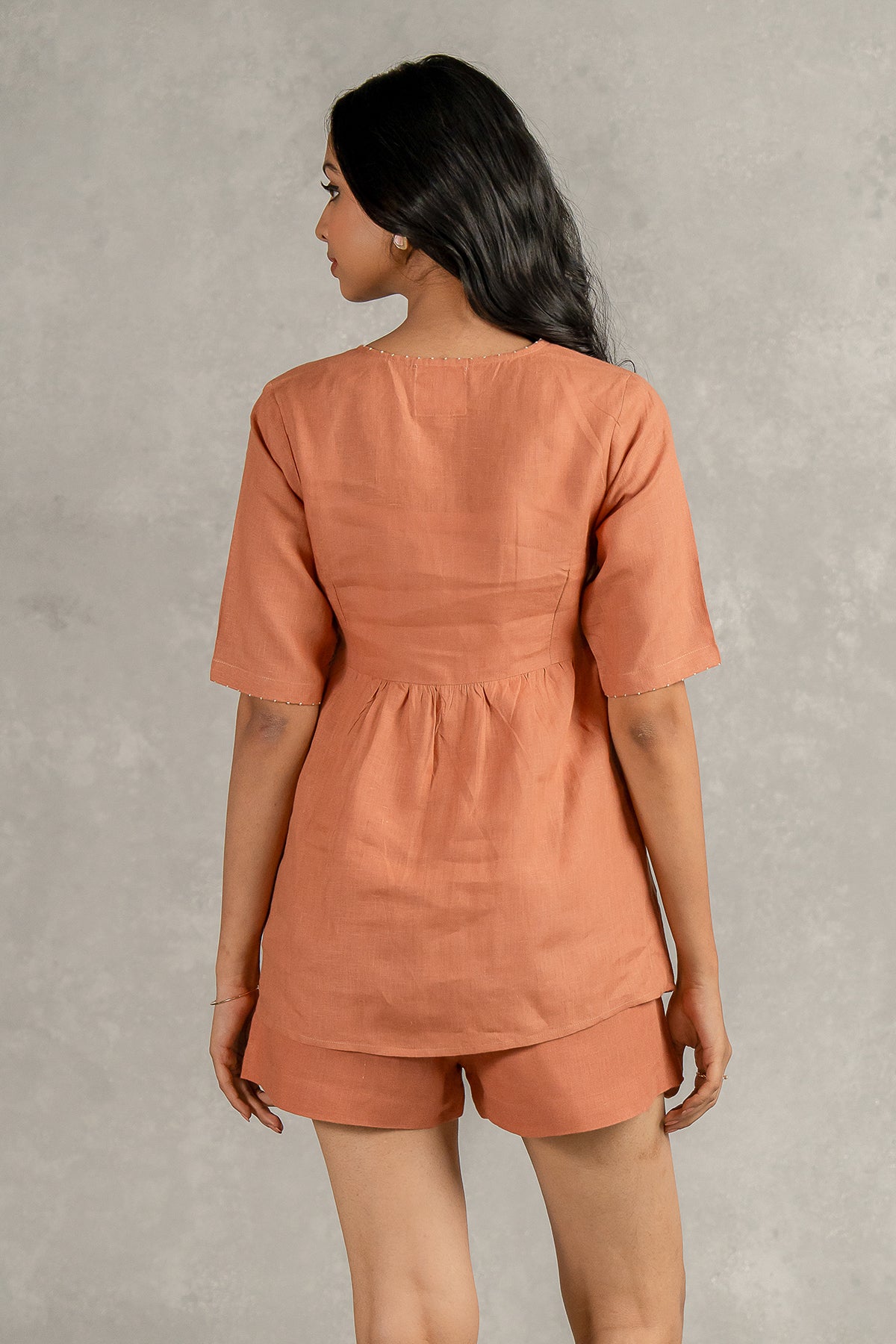 Sabina linen Top with Pocket - Sand brown