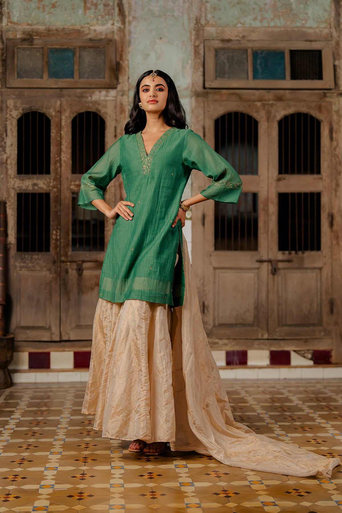 Samina Chanderi silk short v-neck kurta with tissue Gharara - Gold and Green
