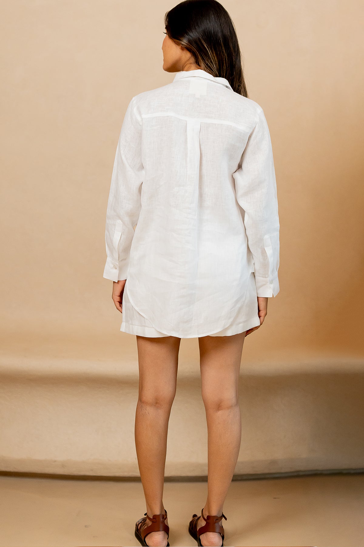 Sandra-Linen-Curved-Hem-Shirt-Marble-White-