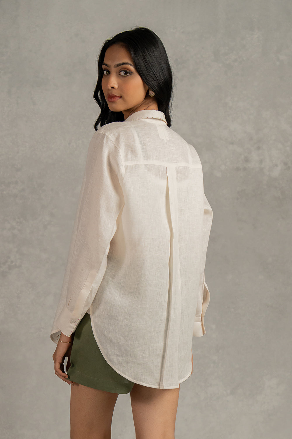 Sandra Linen Curved Hem Shirt - Off-white