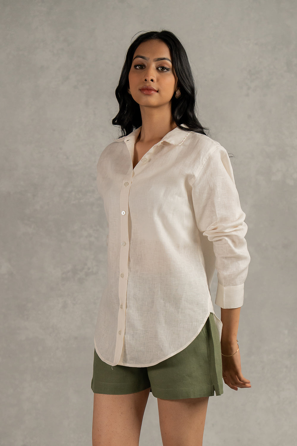 Sandra Linen Curved Hem Shirt - Off-white