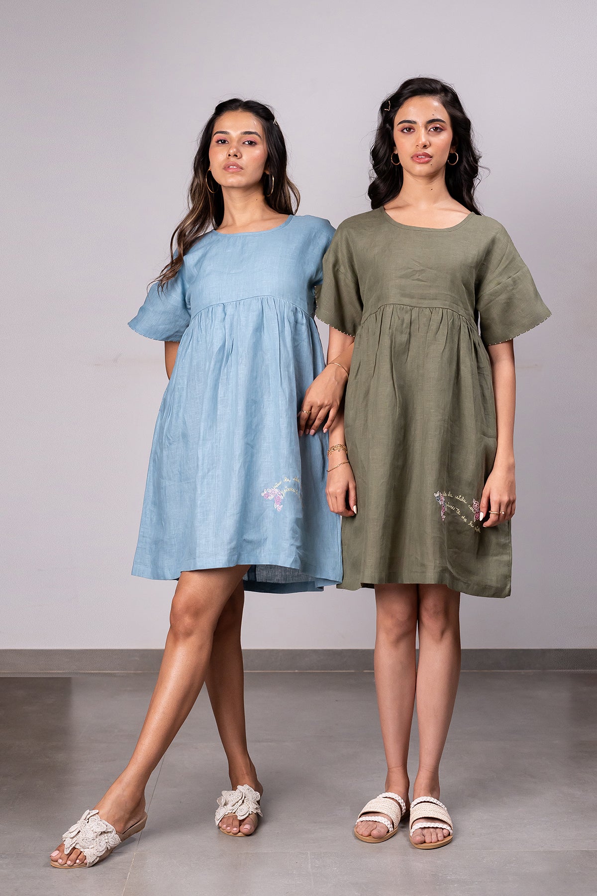 Silvia Linen Boxy Short Dress With Pockets – Icy Blue