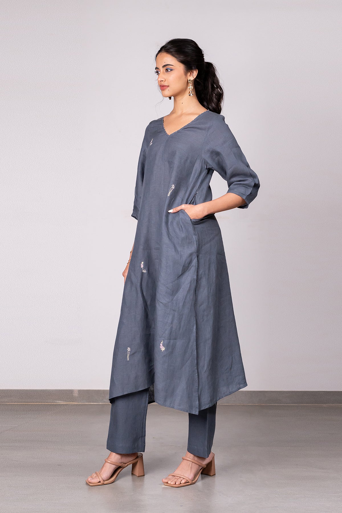 Sophia Linen Kurta-Pants Set With Pocket – Charcoal Grey