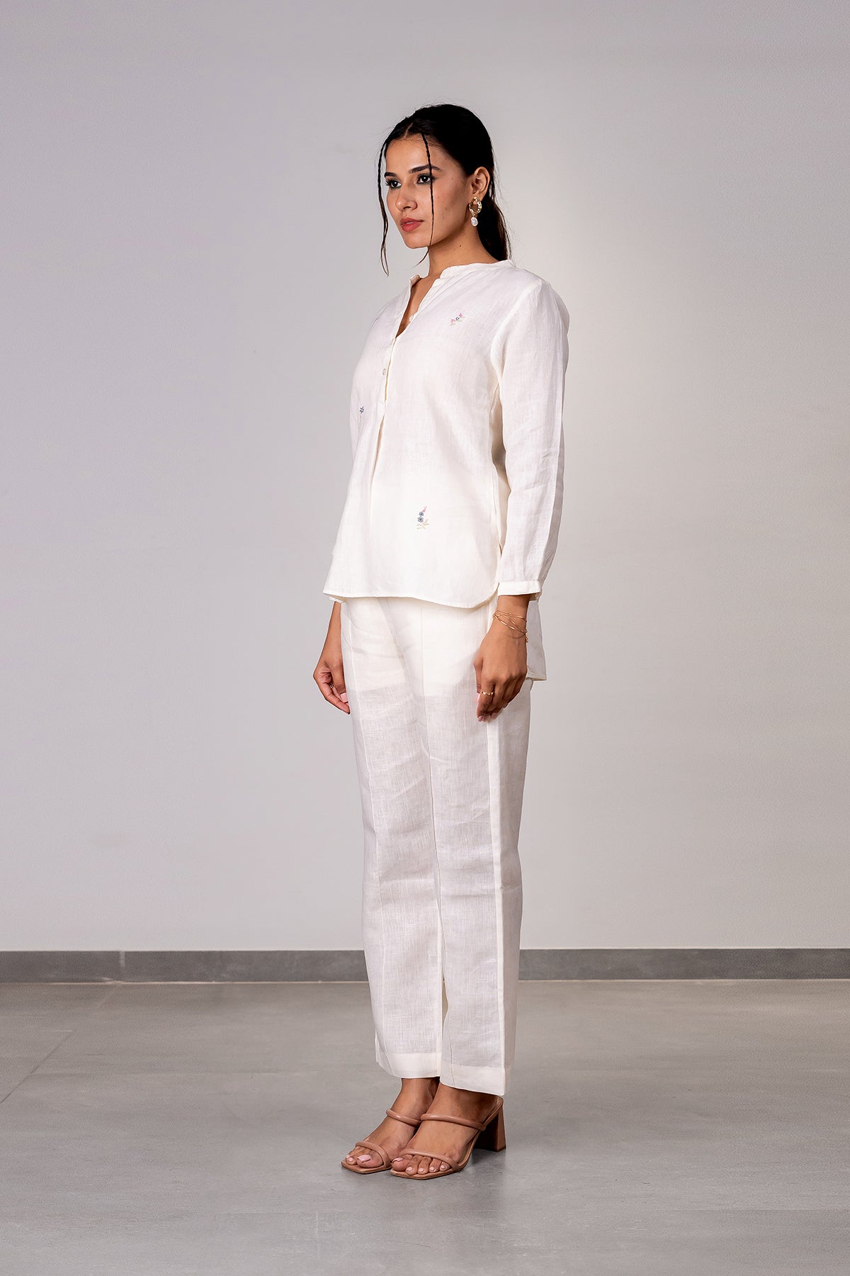 Stella Linen Half Placket Top - Light Pink