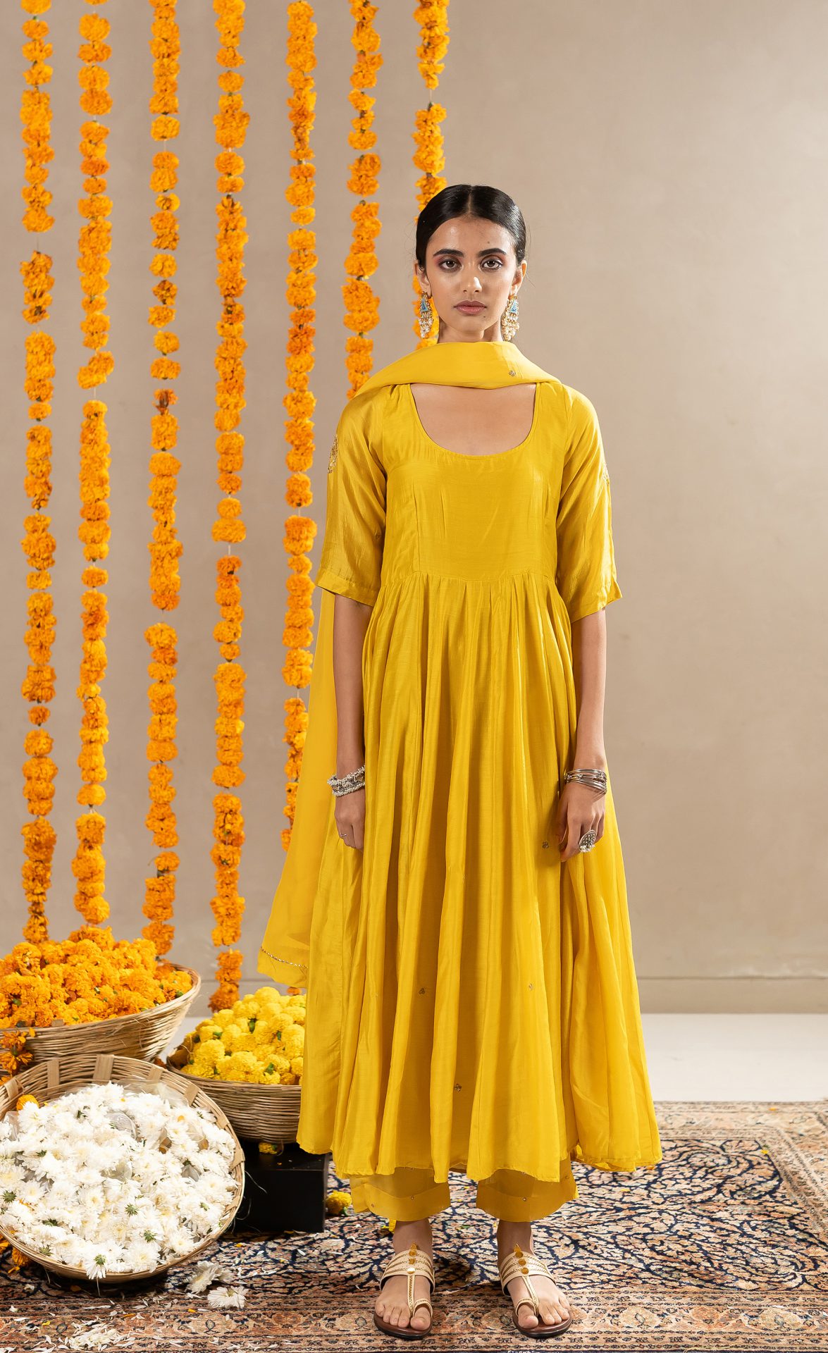 Vedica Kali Dress With Pants - Yellow