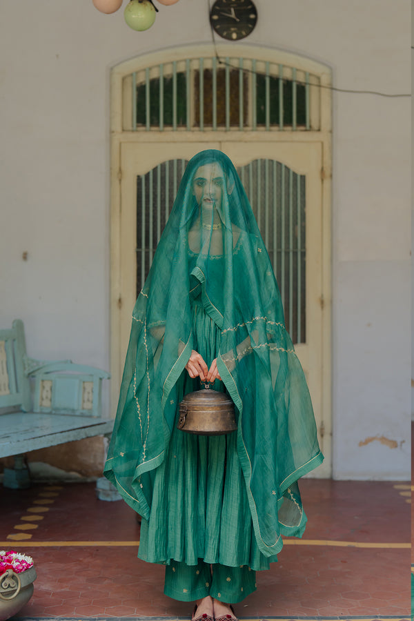 Vedica Silk Organza Dupatta - Green
