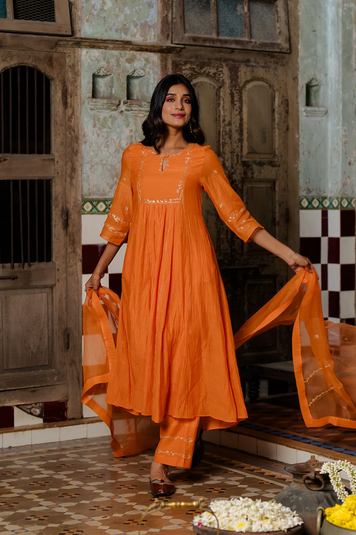 Vedica Silk Organza Dupatta - Orange