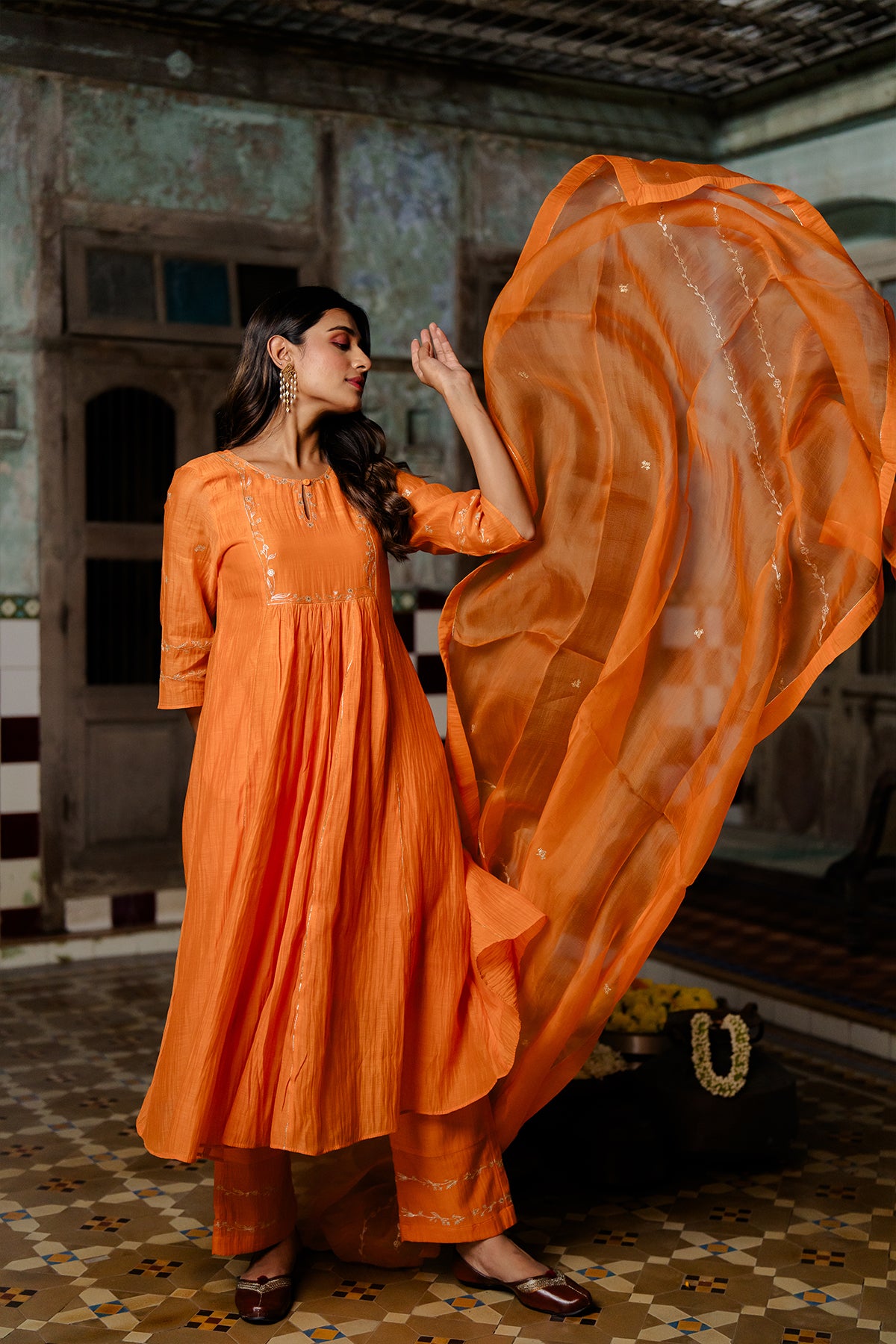 Vedica Silk Organza Dupatta - Orange