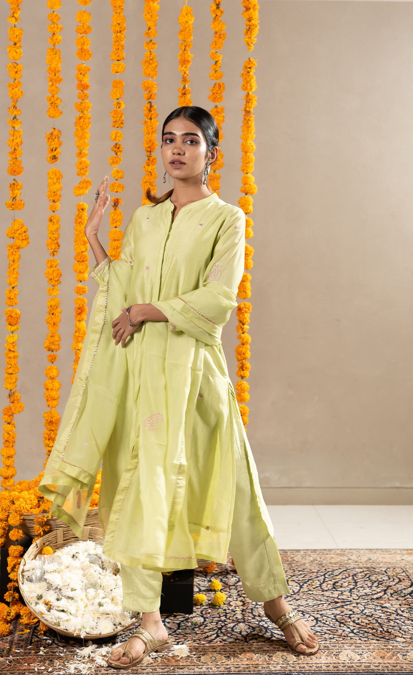 Noor Buttoned Up Kurta With Pants - Pristine Green