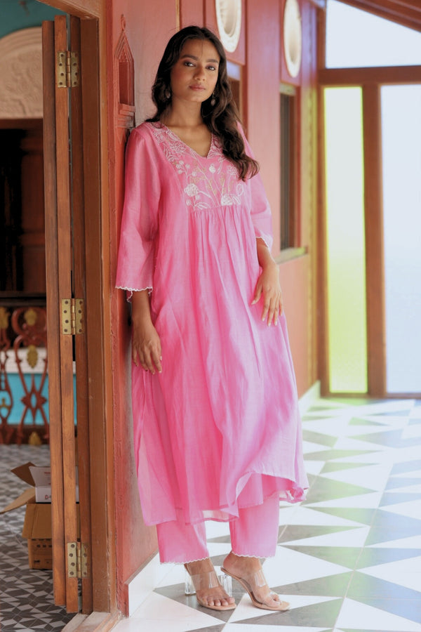 Center kali kurta set