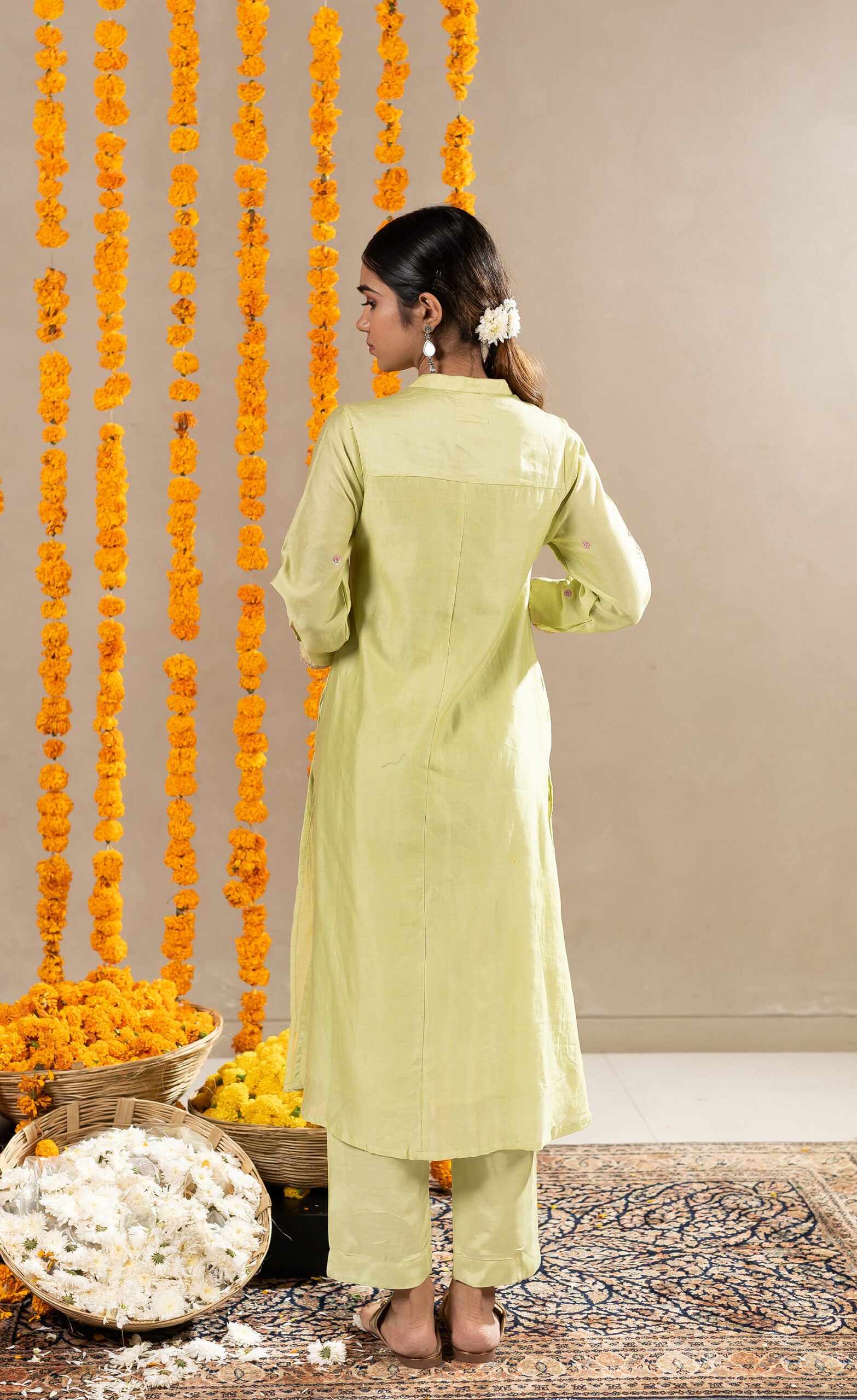 Noor Buttoned Up Kurta With Pants - Pristine Green