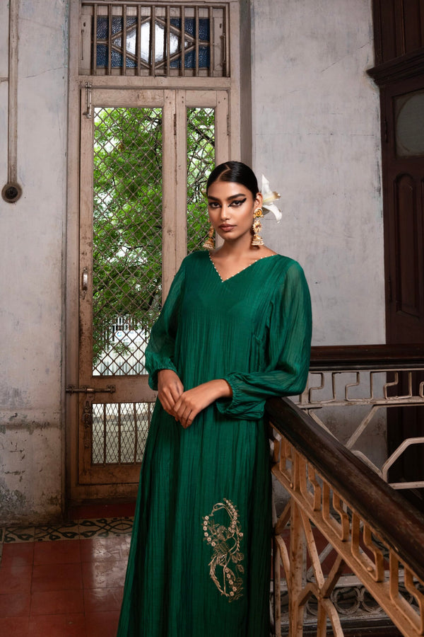"Saaras" Dress- chatak Haraa