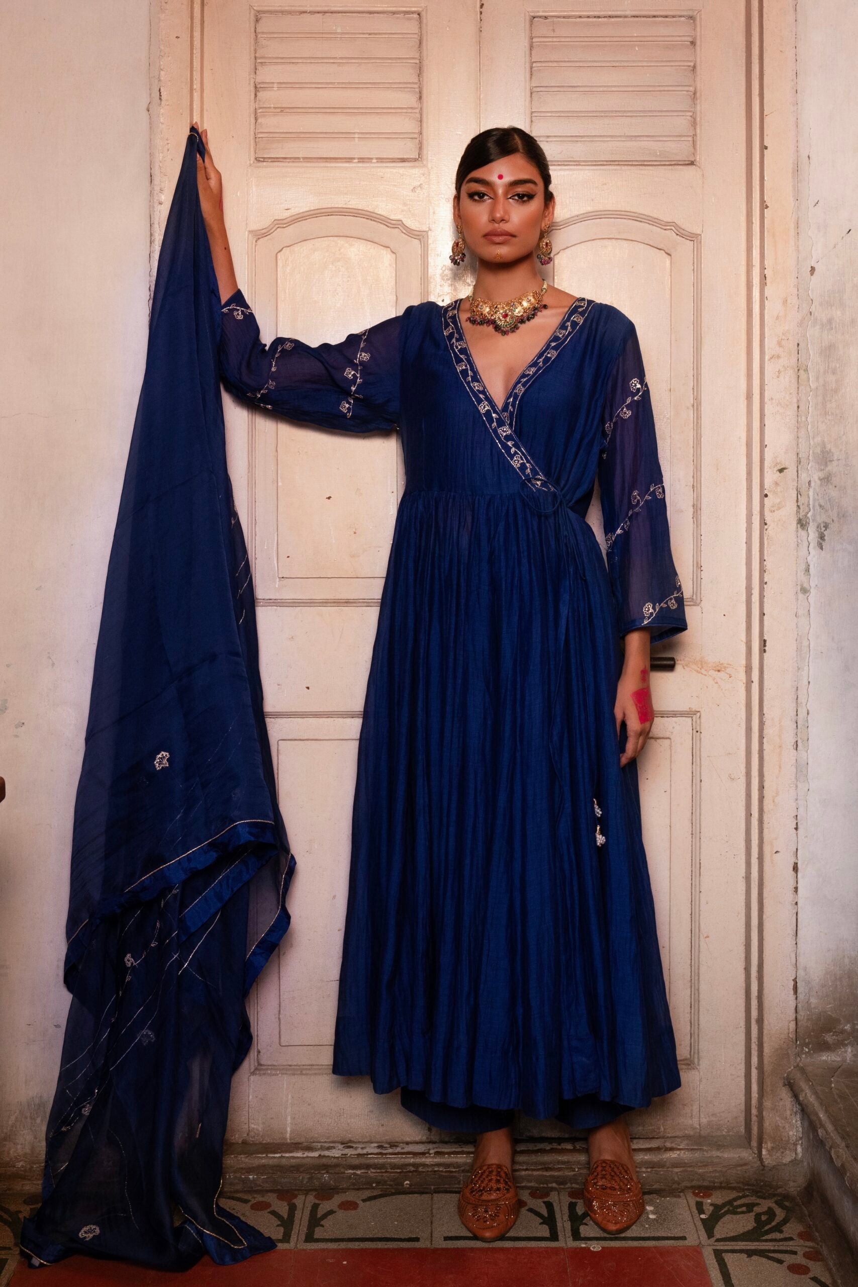 Lehariya Angarkha set - Mayur "Neela"