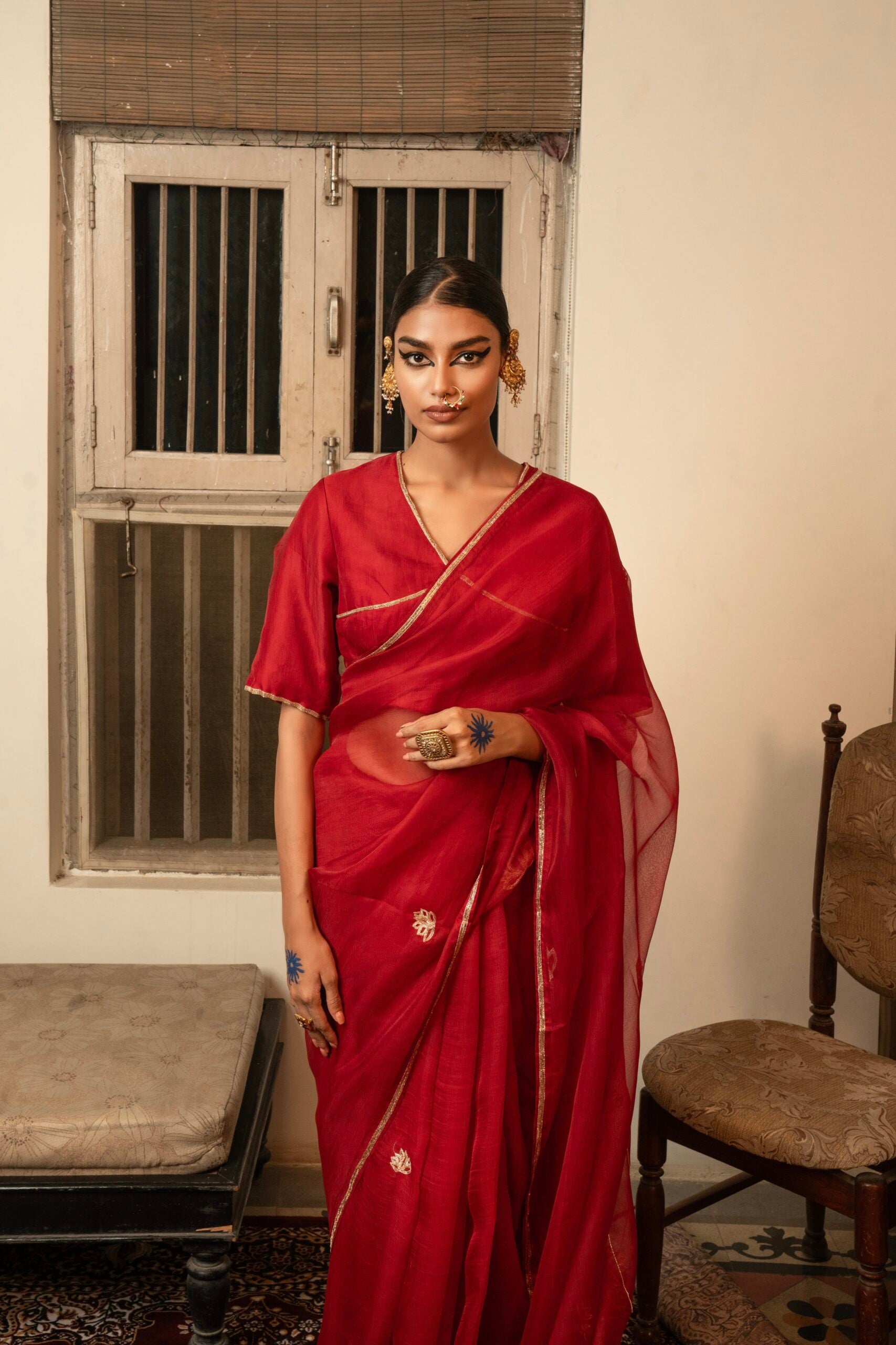Swarn Kamal Saree - sindhoori laal