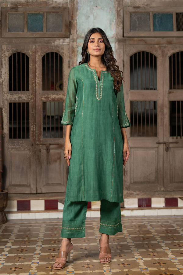 Aashna Chanderi Silk Straight panel kurta with Pants - Green