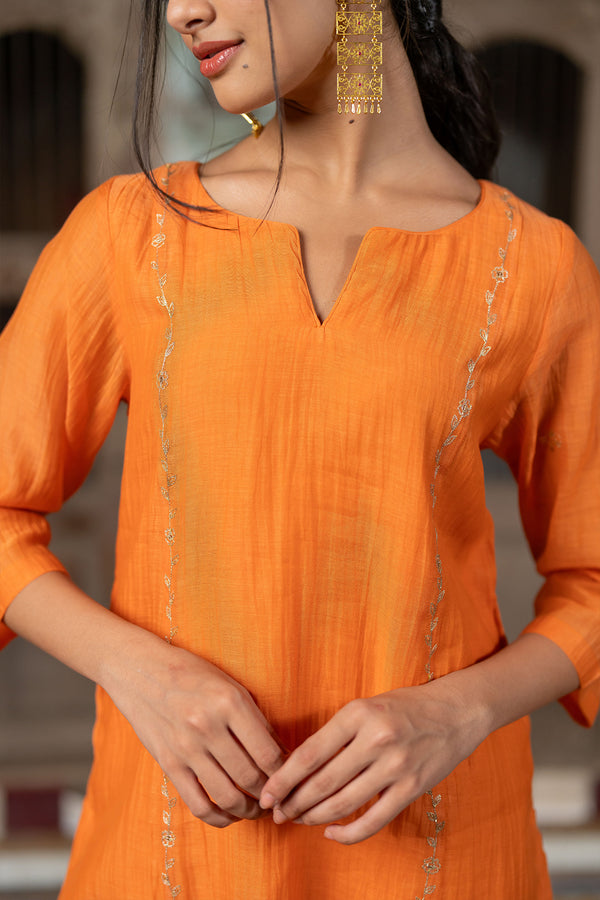 Aashna Chanderi Silk straight panel kurta paired with Pants - Orange
