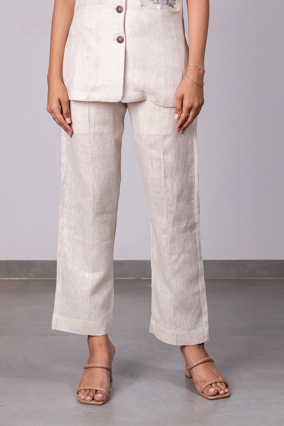 Alan Linen Tucks Pants - Ecru