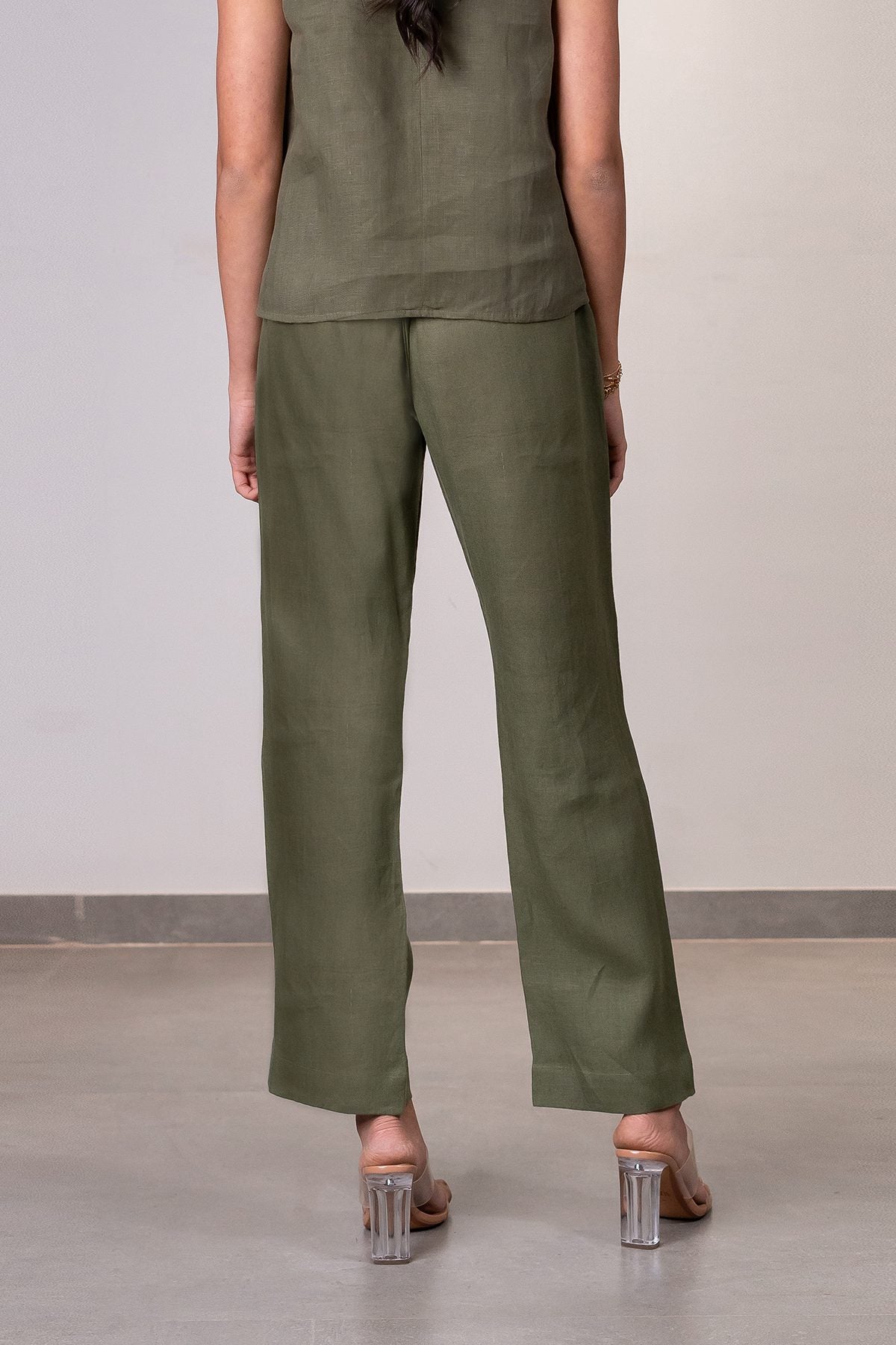 Alan Linen Tucks Pants – Olive Green