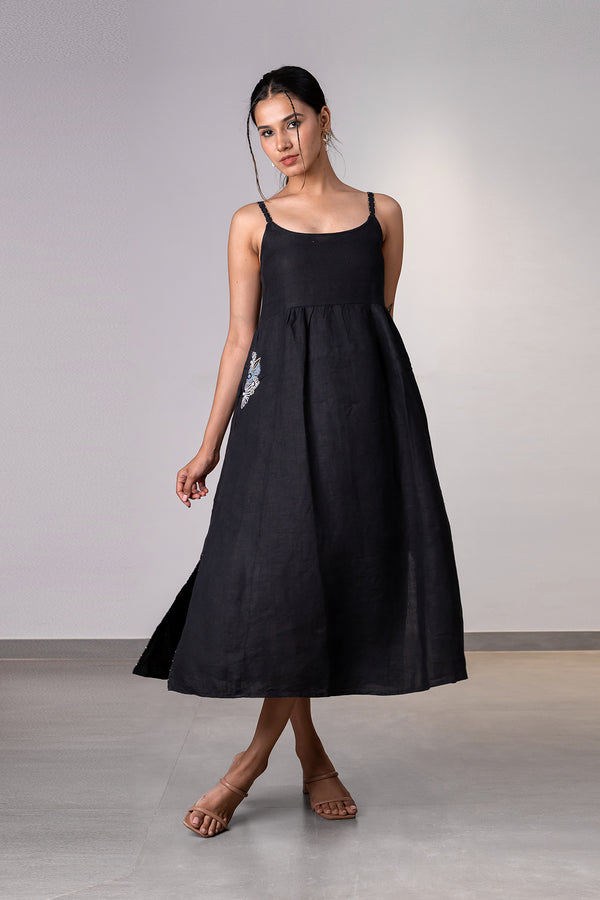 Alicia Strap Panel Dress with pockets - Black