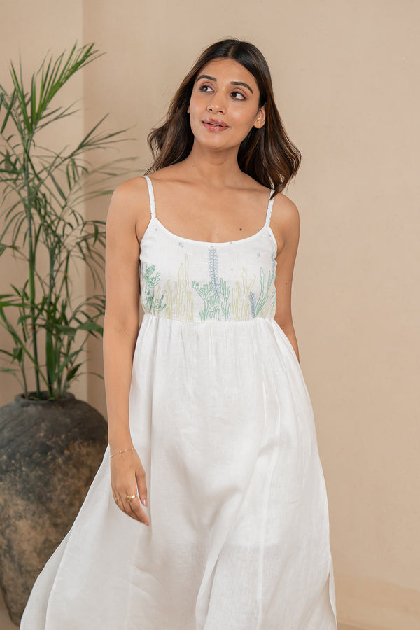 Alicia-Strap-Panel-Dress-with-pockets-Marble-White-