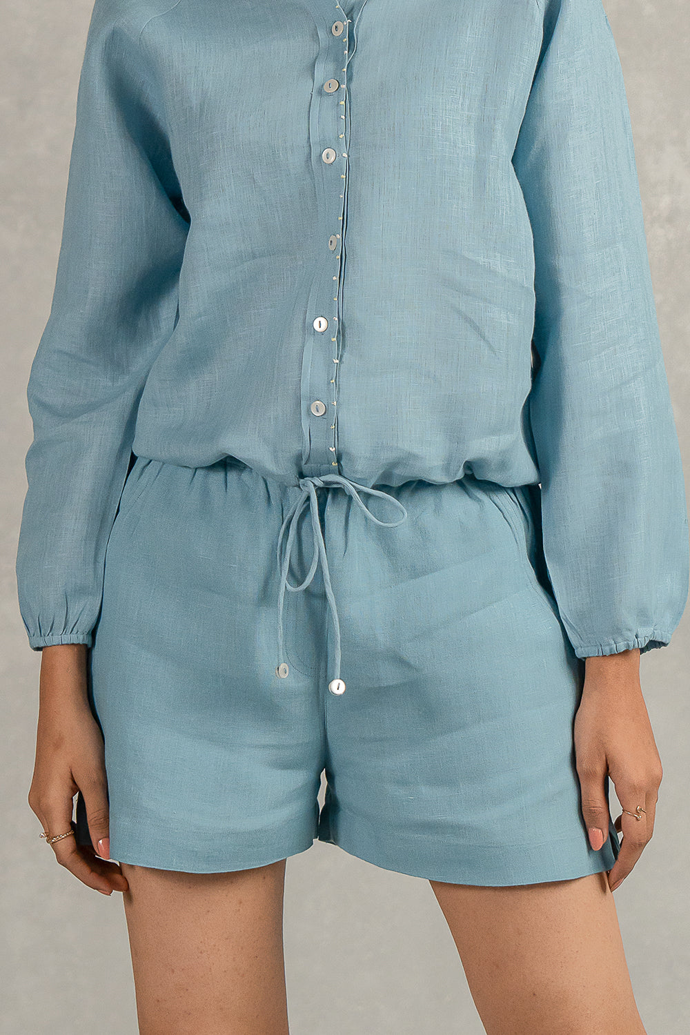 Bobby Linen Drawstring Shorts With Pockets – Icy Blue