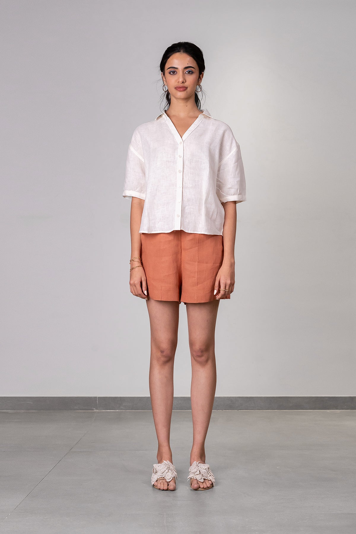 Bobby Linen Drawstring Shorts With Pockets – Sand Brown