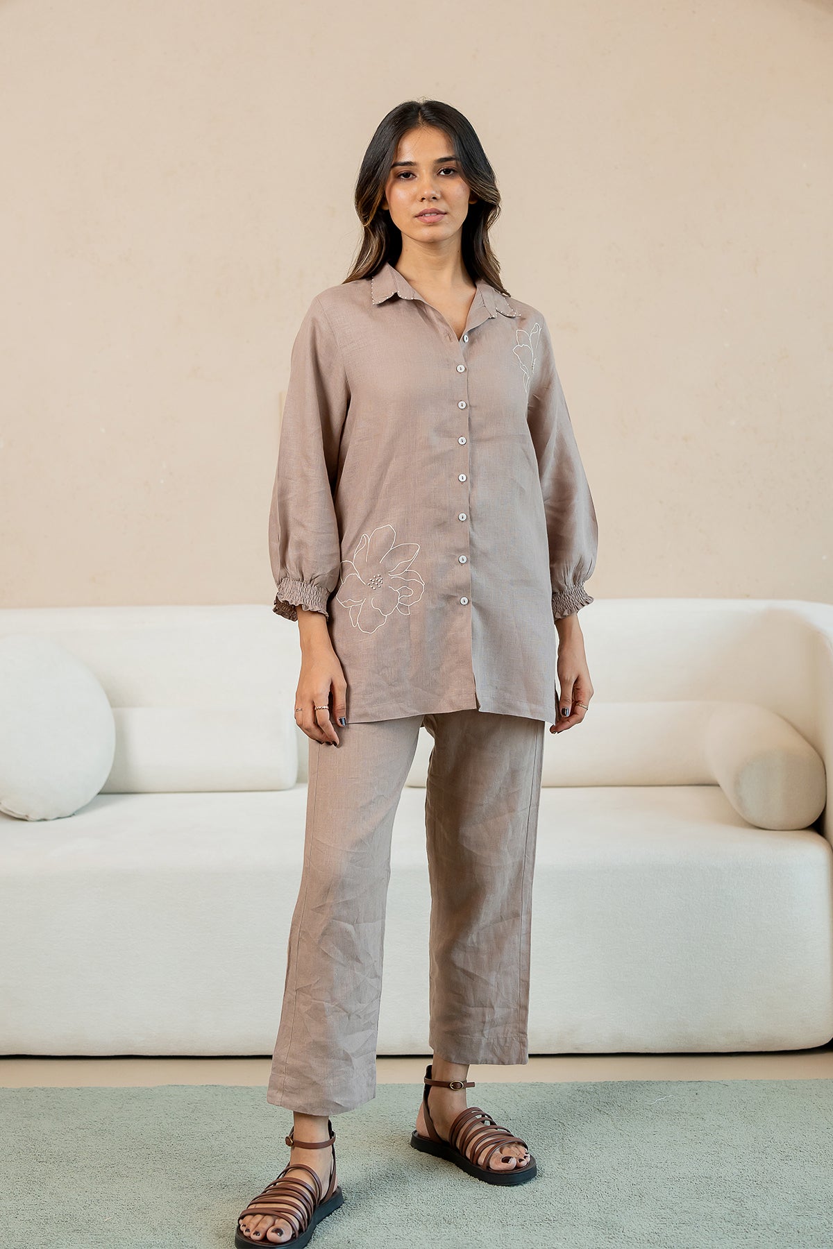 Carla-Linen-Bobbin-Shirt-With-Pockets-Mud-
