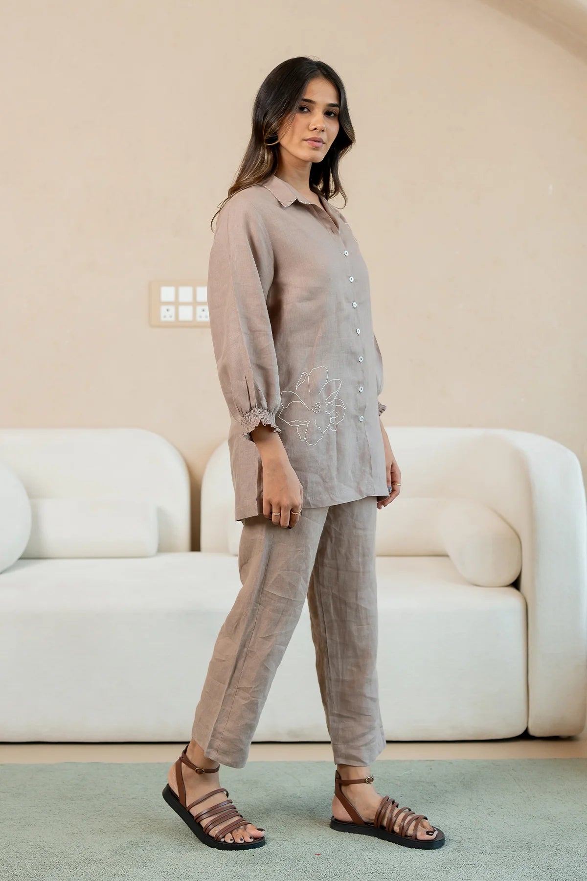 Carla Linen Bobbin Shirt With Pockets- Mud