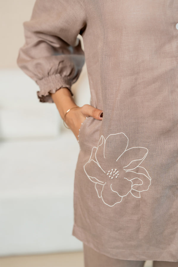 Carla-Linen-Bobbin-Shirt-With-Pockets-Mud-