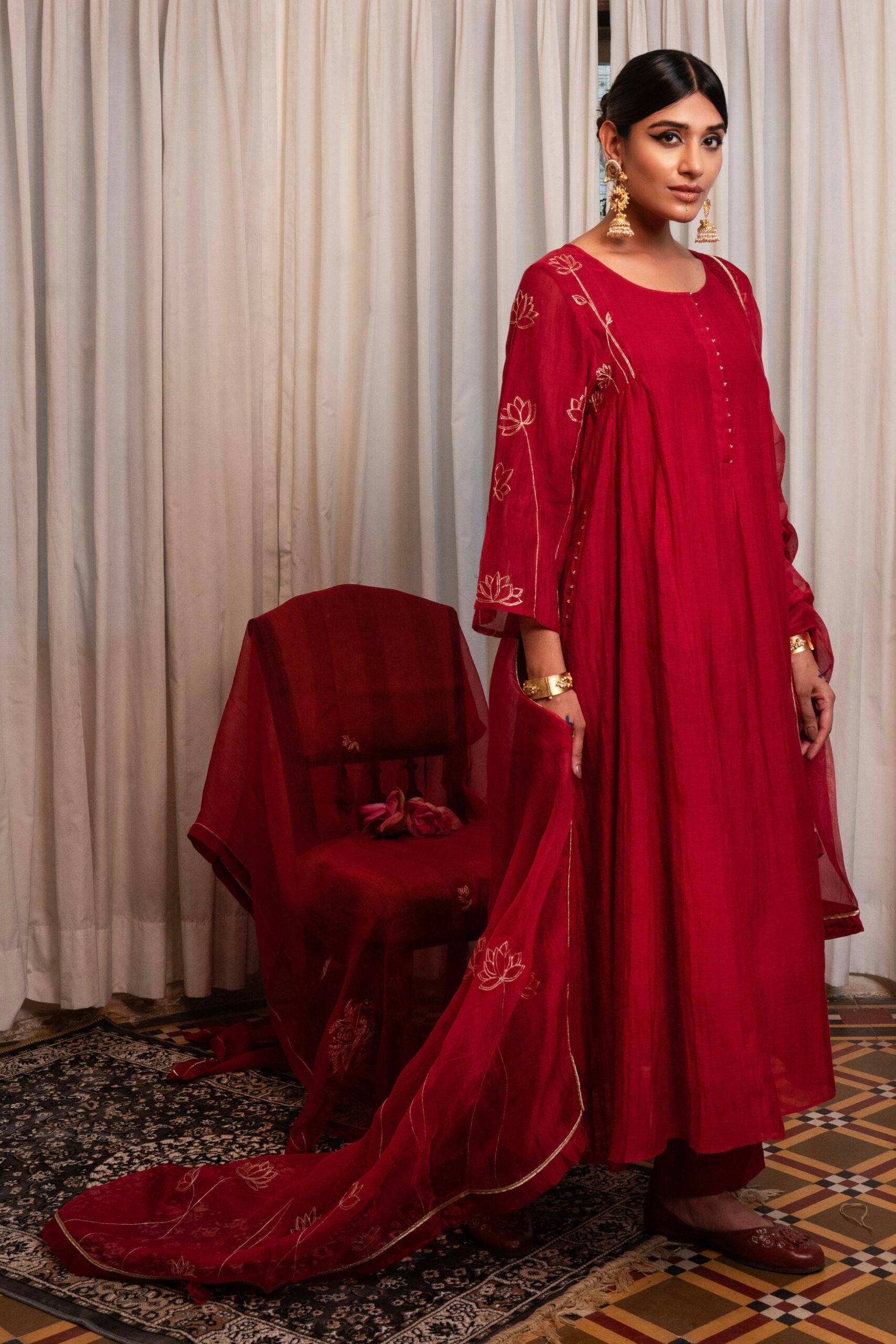 Laal Kamal kurta set - sindhoori "laal"
