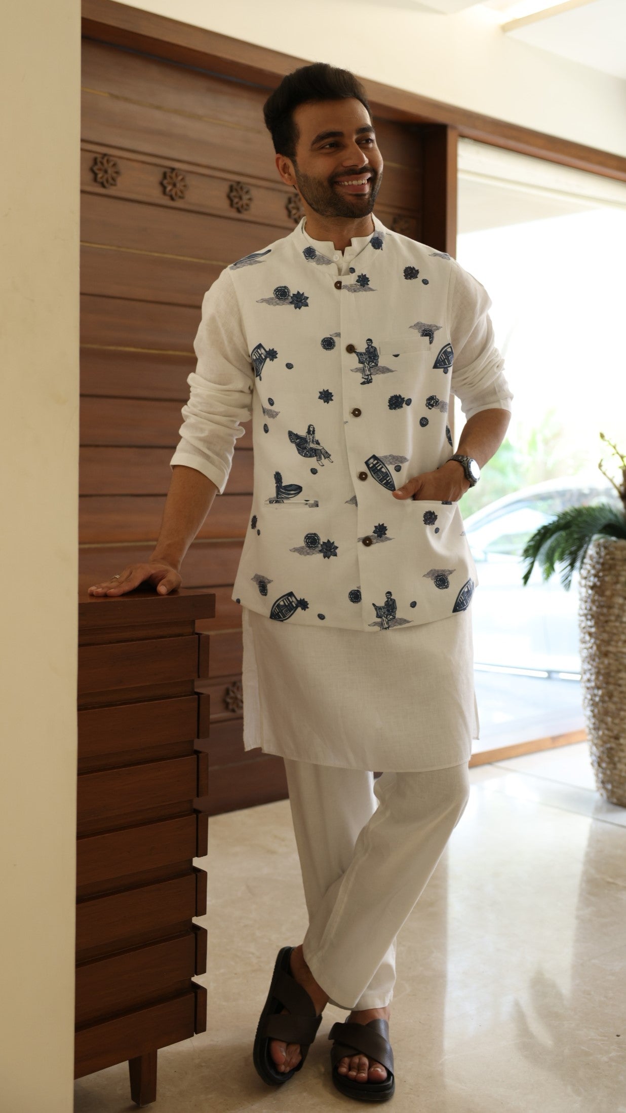 Linen Men Nehru Jacket- White Badal Naav