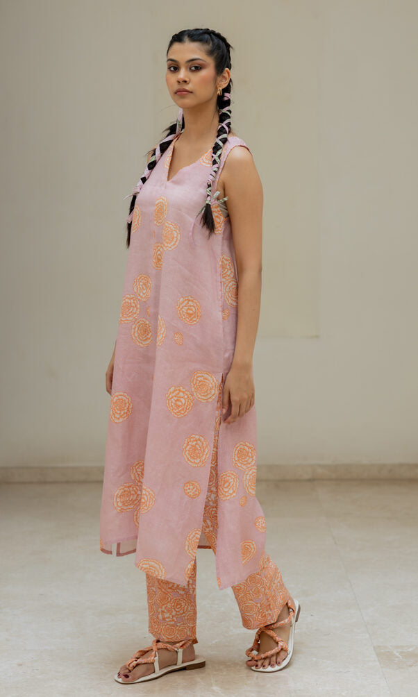 Linen Genda Phool Raga Kurta