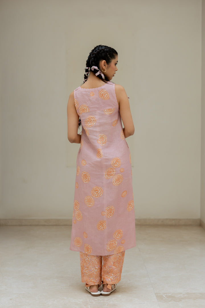 Linen Genda Phool Raga Kurta