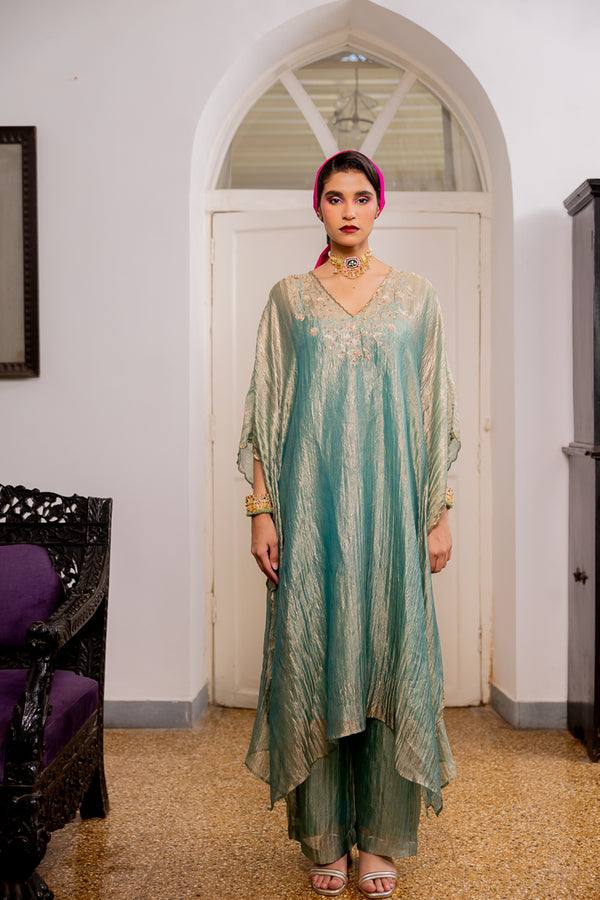 Vasundhara Kaftaan Set